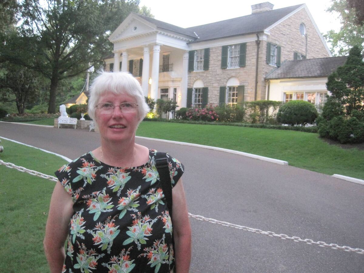 Elvis fan Beatrice Farrelly in front of Graceland.