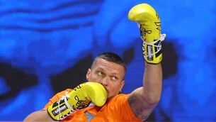 <p>TOPSHOT - Ukrainian boxer Oleksandr Usyk trains in Riyadh on May 15, 2024 ahead of his heavyweight world title figh against British boxer Tyson Fury. </p>