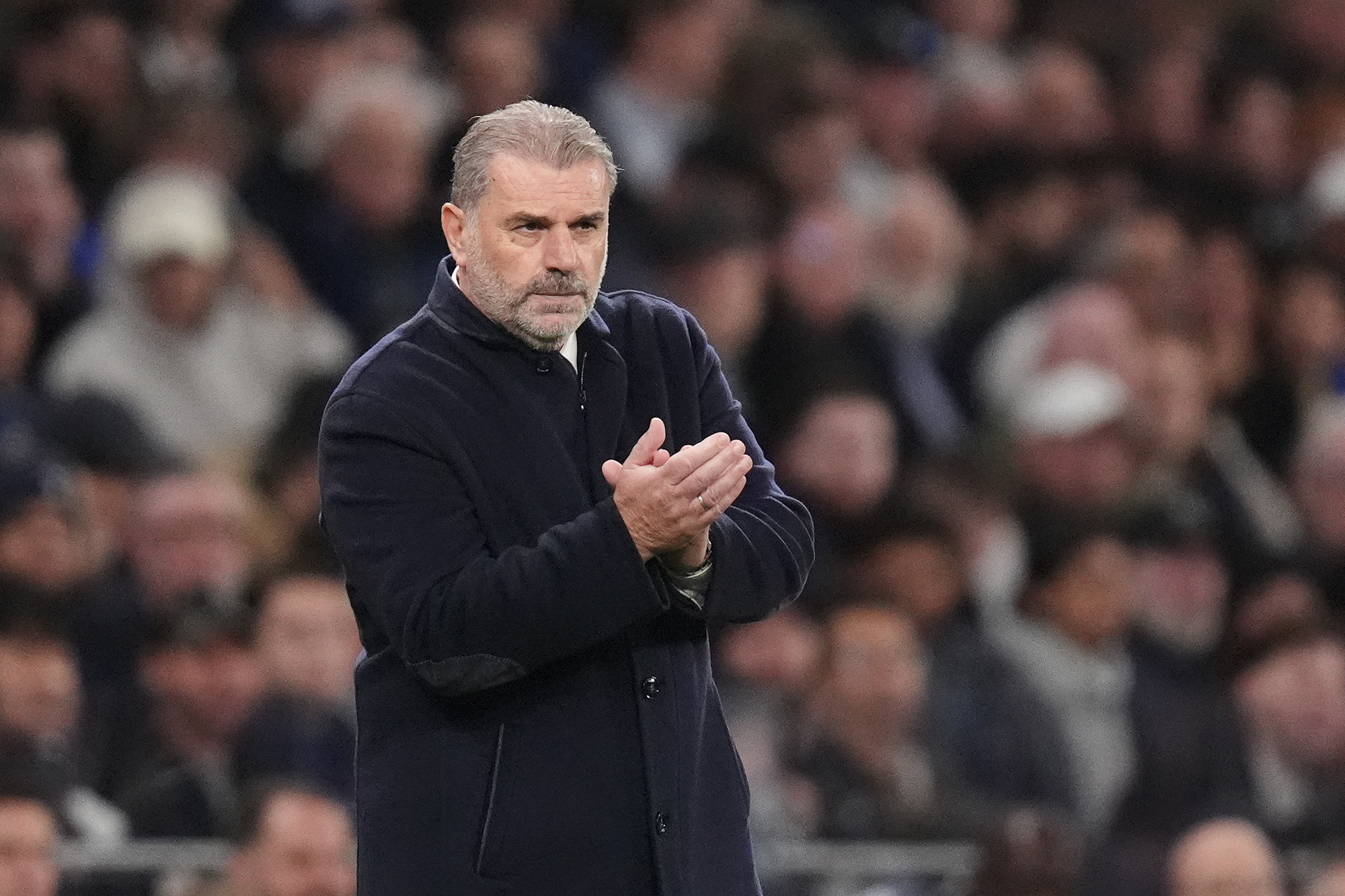 Tottenham complete signing of goalkeeper Antonin Kinsky