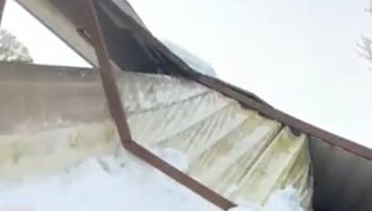 Watch: Roof of family-owned Cork pub collapses after heavy snow 