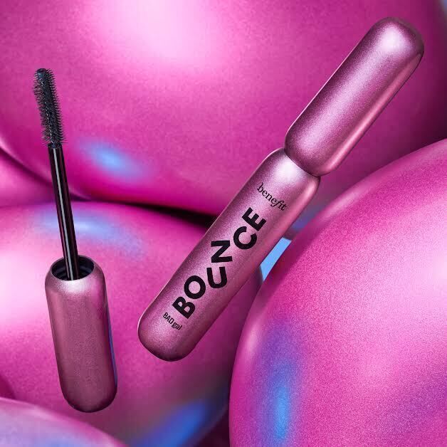 Benefit Bounce Mascara (€32, Brown Thomas) 