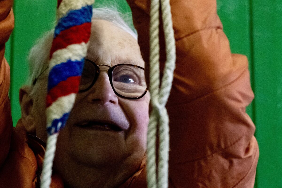 Richard De Courcy, who celebrates his 90th birthday shortly, is all smiles as he rings the bells in Christ Church Cathedral in Waterford, as he does every Sunday. Picture: Chani Anderson Richard De Courcy, who celebrates his 90th birthday shortly, is all smiles as he rings the bells in Christ Church Cathedral in Waterford, as he does every Sunday. Picture: Chani Anderson