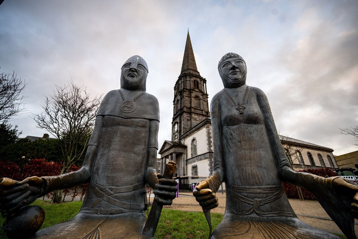 The bells of Christ Church Cathedral (Church of Ireland) in the heart of Waterford City will take on an extra celebratory tone on January 26, the 90th birthday of Richard De Courcy. The bells of Christ Church Cathedral (Church of Ireland) in the heart of Waterford City will take on an extra celebratory tone on January 26, the 90th birthday of Richard De Courcy.