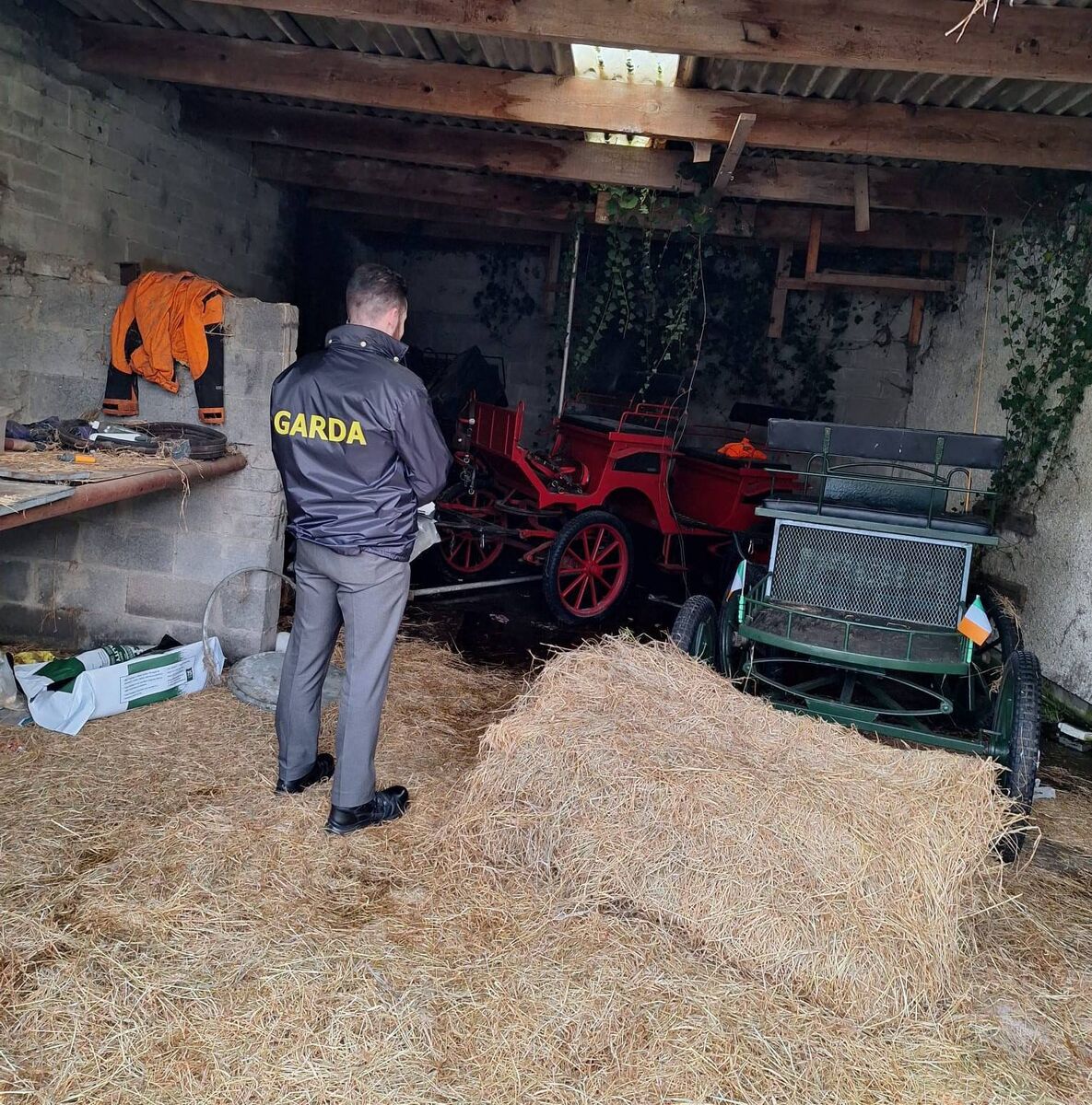 Gardaí carrying out a search at a location in the Dublin Metropolitan Region. Picture: Garda Info Gardaí carrying out a search at a location in the Dublin Metropolitan Region. Picture: Garda Info