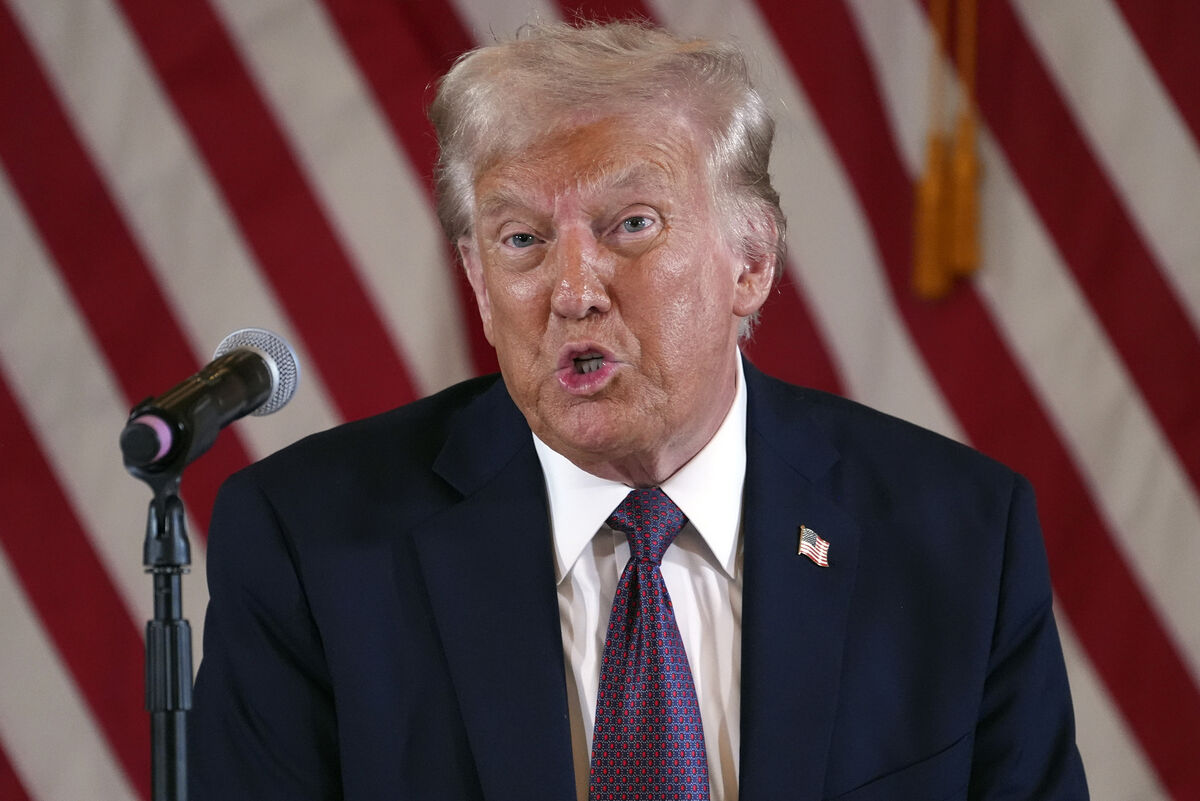 The survey was carried out late last year, but anxieties about misinformation are intensifying as Donald Trump returns to power this month in a close alliance with Silicon Valley leaders who favour radical deregulation of the online sphere. Photo: AP/Evan Vucci