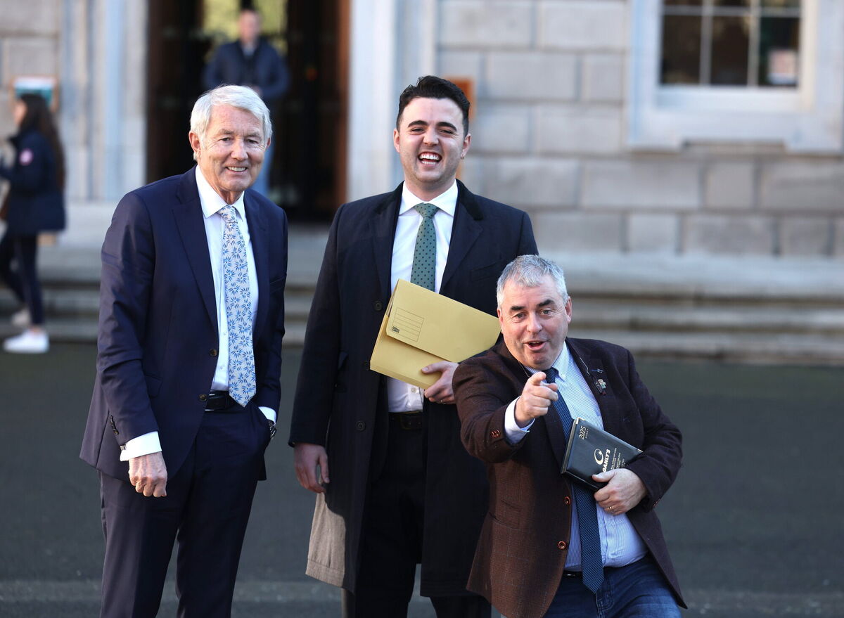 Michael Lowry, Barry Heneghan and Kevin “Boxer” Moran at Leinster House this afternoon. Michael Lowry, Barry Heneghan and Kevin “Boxer” Moran at Leinster House this afternoon.