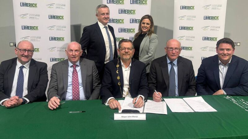 ‘No community should live in a cul-de-sac’: €31m contract signed for new Limerick dual carriageway