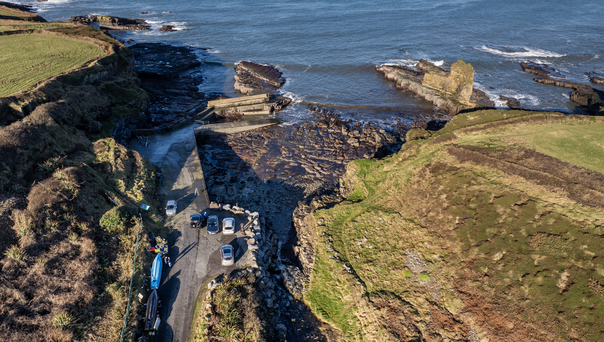 'Mothership' suspected of carrying €100m worth of cocaine searched off Kerry coast
