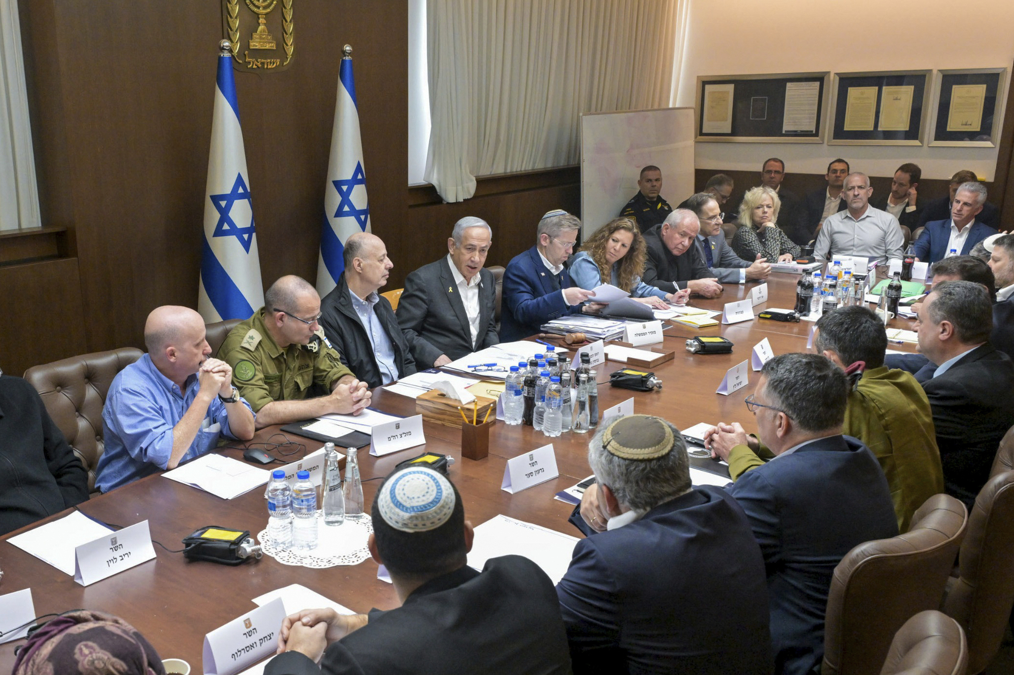 Israel’s cabinet backs deal for Gaza ceasefire and release of dozens of hostages