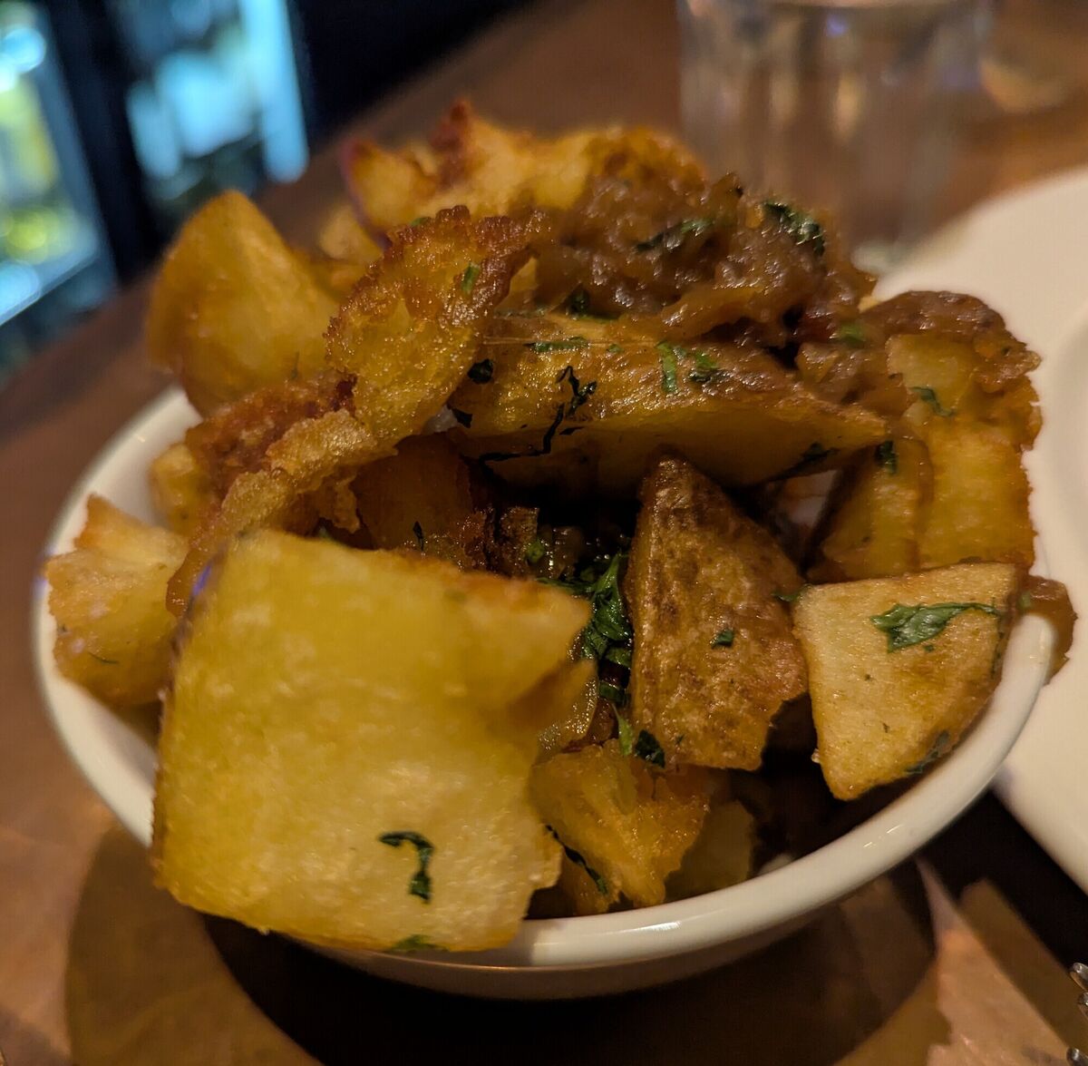 Hashed potato with Lyonnaise onions 