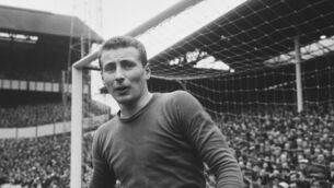 <p>David Gaskell in action for Manchester United against Spurs in January 1962. The following year he won the FA Cup. Picture: Evening Standard/Hulton Archive/Getty Images</p>