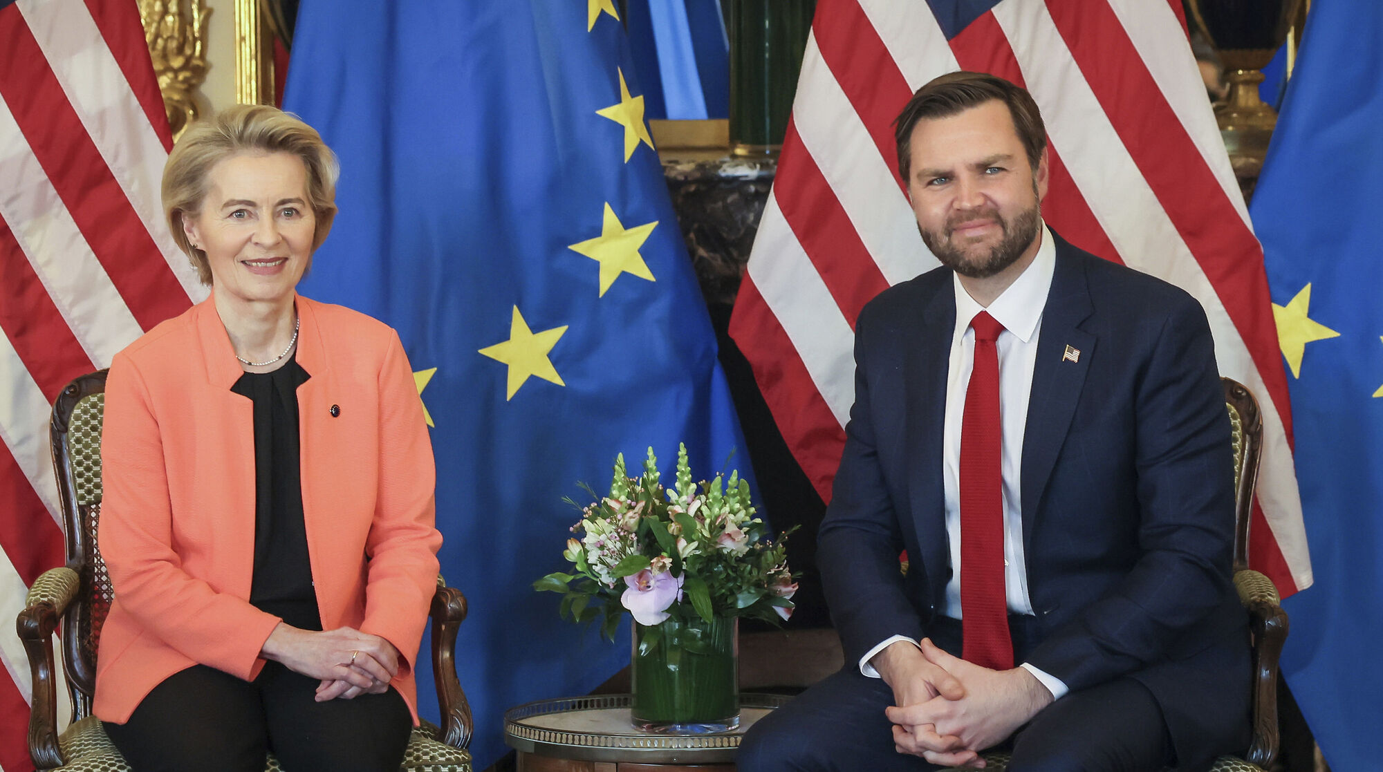 US and UK refuse to sign Paris summit declaration on 'inclusive' AI