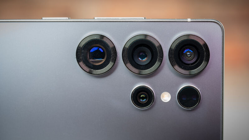 The S25 Ultra has an upgraded 50MP ultrawide camera. Picture: Noel Campion.