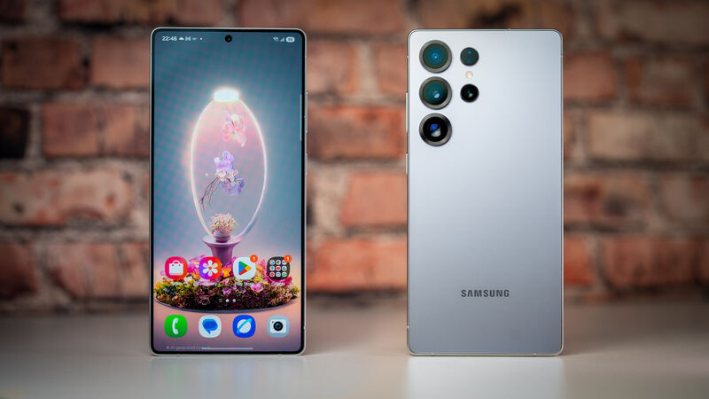 The S25 Ultra is fortified with a titanium frame, Corning Gorilla Armor 2 glass and an IP68 rating. Picture: Noel Campion.