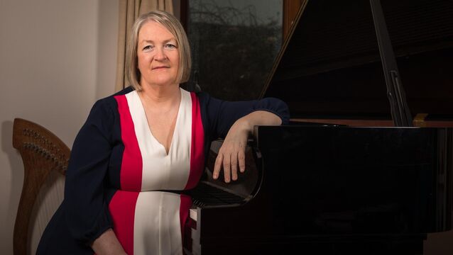 <p>Róisín Maher, co-founder of Finding a Voice festival at her home in Courtmacsherry, County Cork. Picture: David Creedon</p>