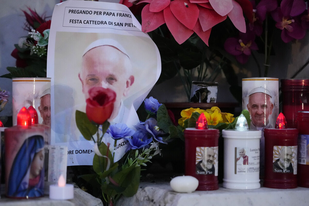 Candles and pictures of Pope Francis outside the Agostino Gemelli Polyclinic in Rome Picture: Gregorio Borgia/AP Candles and pictures of Pope Francis outside the Agostino Gemelli Polyclinic in Rome Picture: Gregorio Borgia/AP