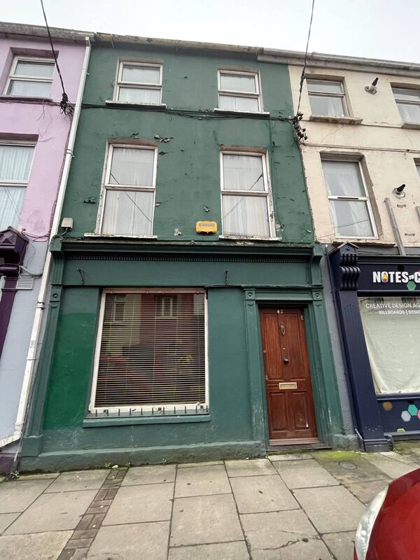 The exterior of 42 Douglas Street, before its Great House Revival The exterior of 42 Douglas Street, before its Great House Revival