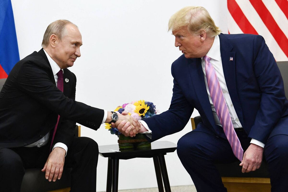 Nice people, Gabor Maté explains, tend to become unwell. Of course they do, in a world run by people like Trump and Putin, but more significantly, in a world that ignores care, that desensitises people to their own humanity. Picture: Brendan Smialowski /AFP via Getty Images