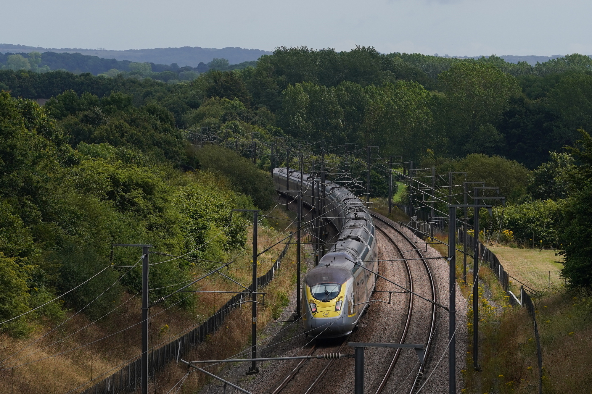 Wartime bomb discovery in Paris halts Eurostar travel to London