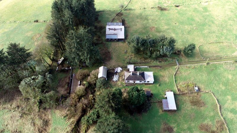 The house and outbuildings on the farm. The house is a traditional two-storey five-bedroom farmhouse. The house and outbuildings on the farm. The house is a traditional two-storey five-bedroom farmhouse.