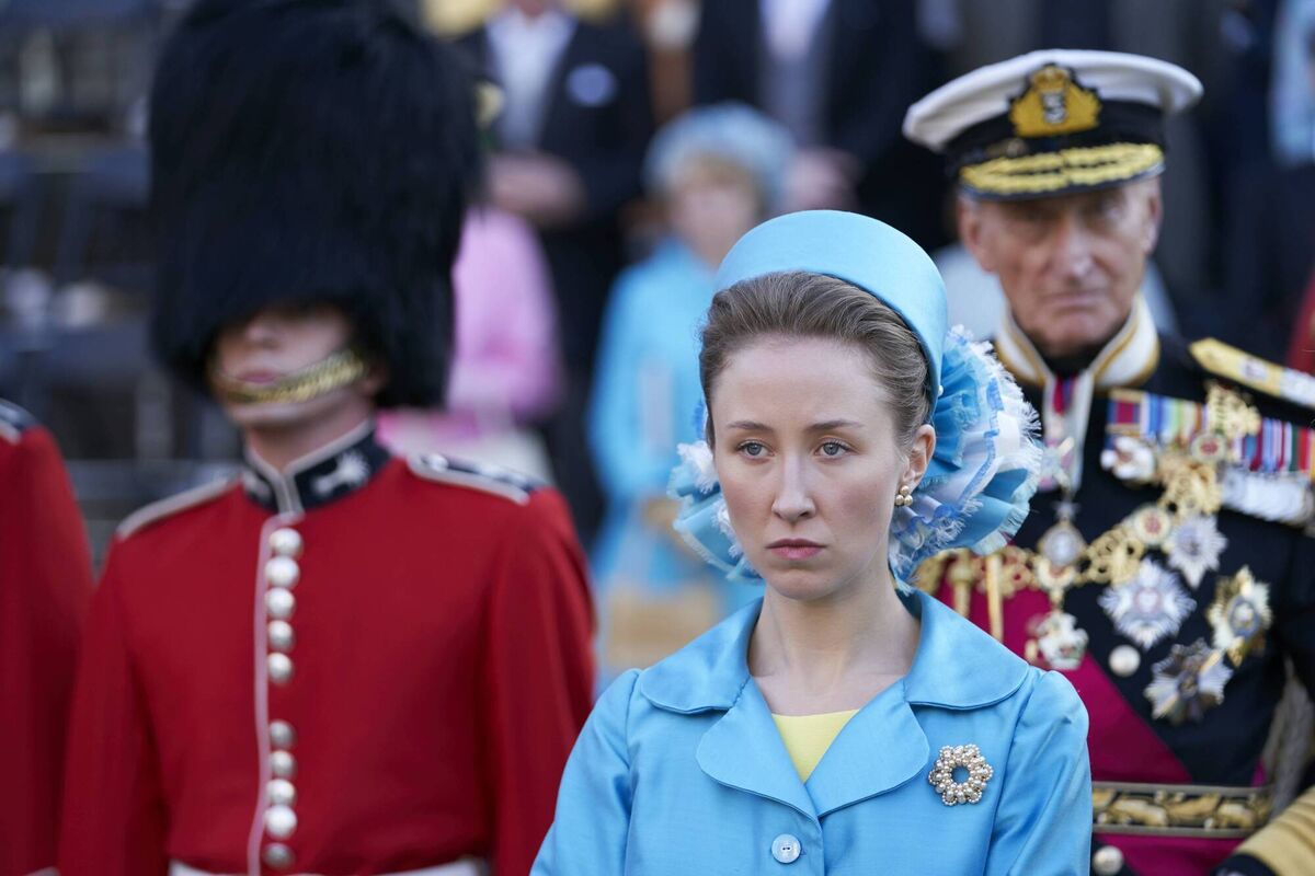 Erin Doherty as Princess Anne in The Crown. 