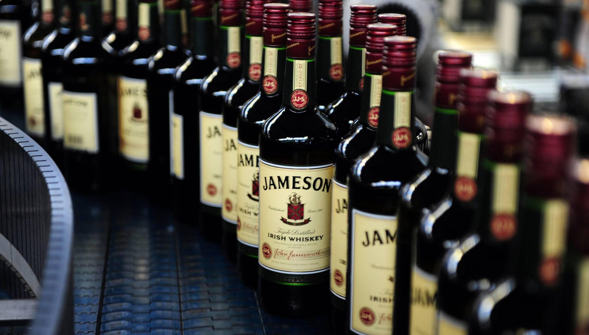 Irish whiskey producers fear job losses over tariff threats