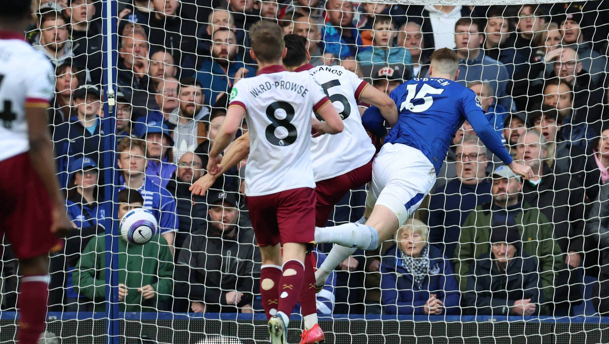 Moyes praise for Jake O'Brien after big Everton goal against West Ham