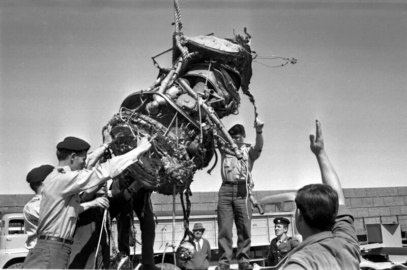 Wreckage of the Aer Lingus Viscount aircraft lost off Rosslare is recovered in March 1968.