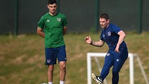 <p>Former coach Anthony Barry and John Egan during a Republic of Ireland training session. Pic: Stephen McCarthy/Sportsfile</p>