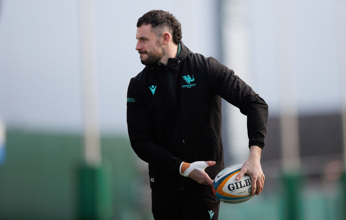 Andrew Smith starts after his short-term move from Connacht. Pic: Tom Maher/Inpho Andrew Smith starts after his short-term move from Connacht. Pic: Tom Maher/Inpho