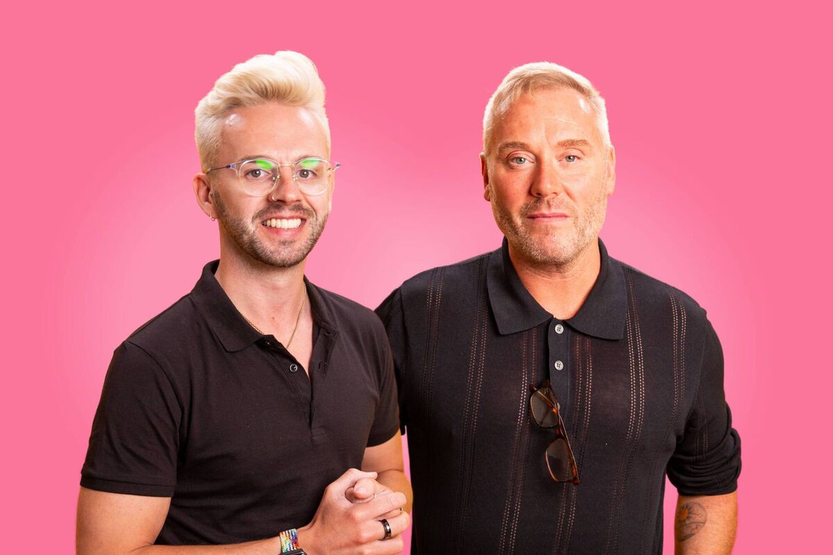 David and Shane hit it off and agreed on a second date. David and Shane hit it off and agreed on a second date.