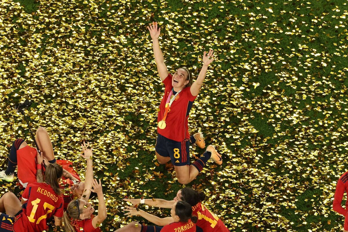 Spain's forward Mariona Caldentey (C) looks to the sky in celebration after winning the Australia and New Zealand 2023 Women's World Cup final football match between Spain and England at Stadium Australia in Sydney on August 20, 2023.  Photo by DAVID GRAY/AFP via Getty Images 