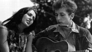 <p>IT AIN'T ME, BABE: Folk singers Joan Baez and Bob Dylan perform during a civil rights rally in 1963. Picture: Rowland Scherman/National Archive/Newsmakers</p>