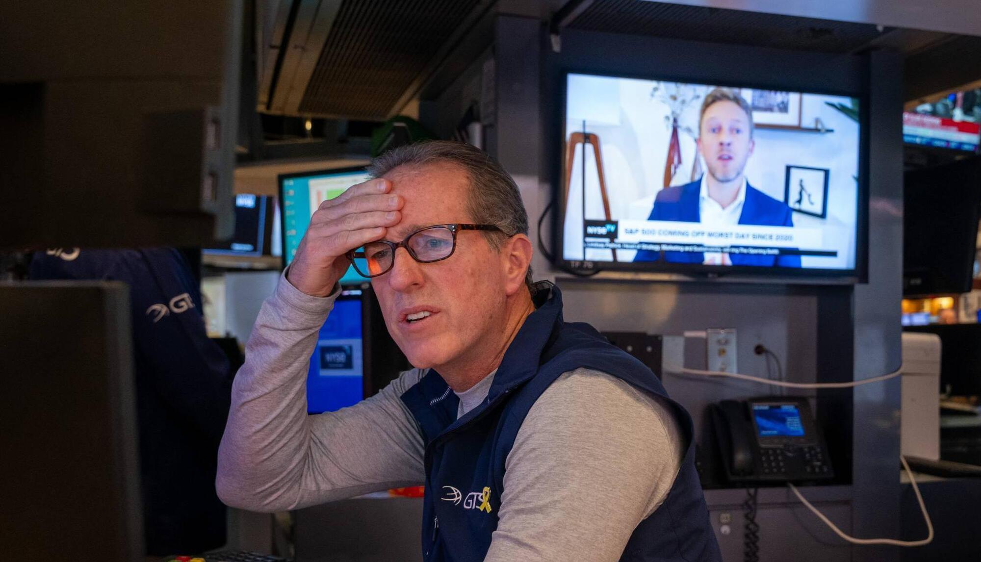 Trump tariffs send global stocks tumbling for second consecutive day
