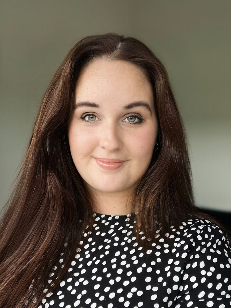 Gillian Murphy: "We zigzag our focus between tasks and there’s a cognitive cost to this. It slows our brain, causes fatigue, negatively impacts performance, and makes us more likely to make mistakes.” Gillian Murphy: "We zigzag our focus between tasks and there’s a cognitive cost to this. It slows our brain, causes fatigue, negatively impacts performance, and makes us more likely to make mistakes.”