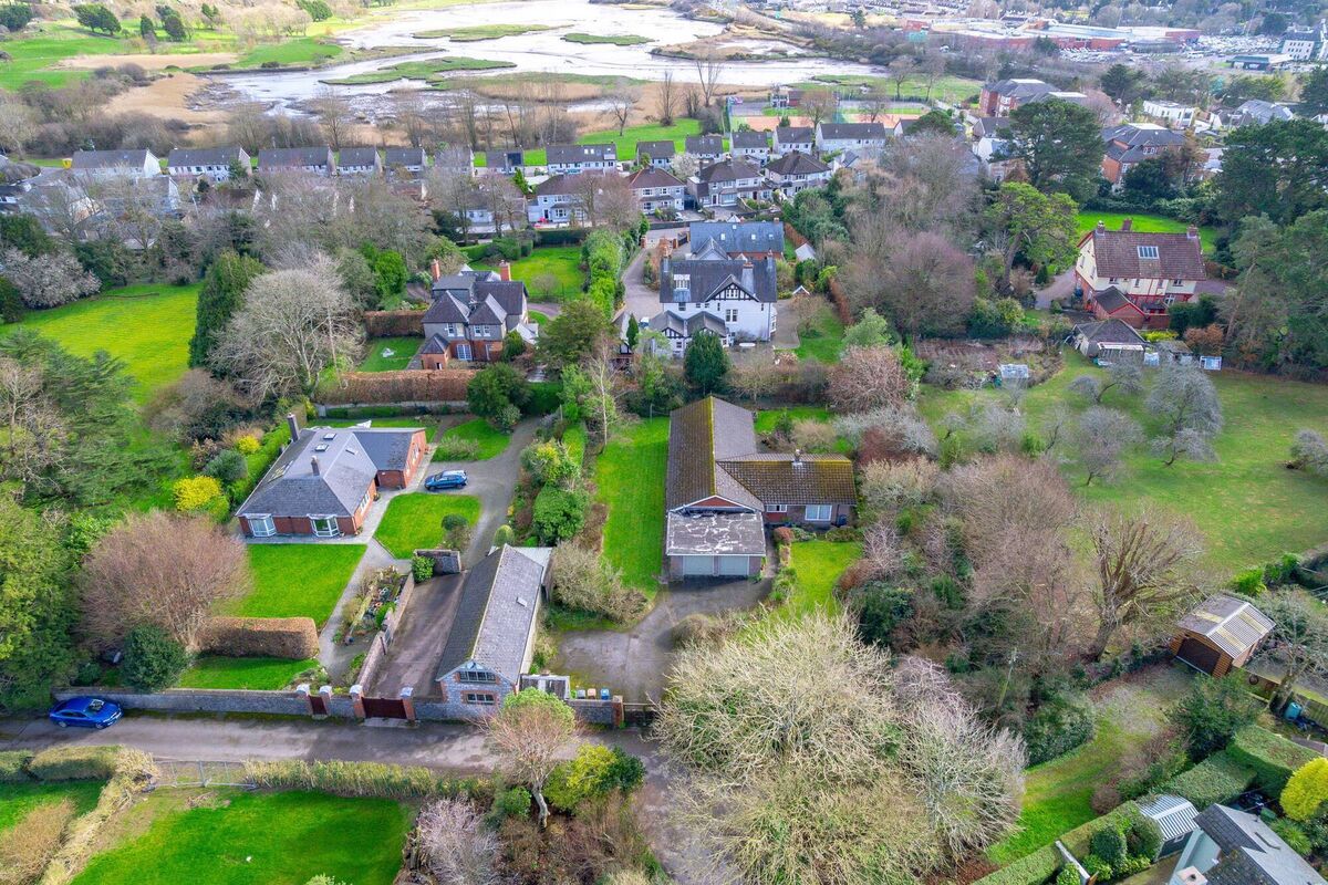 Keep up with the neighbours? Keep up with the neighbours?
