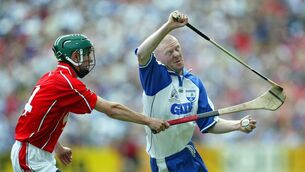 <p>BIGGEST DRAWS Munster Hurling Final 27/6/2004 Cork vs Waterford John Mullane of Waterford and Brian Murphy of Cork ©INPHO/Patrick Bolger</p>