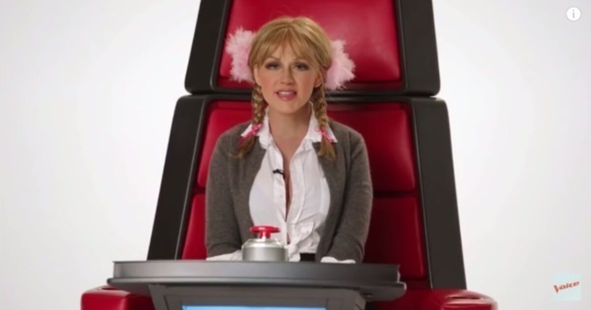 WATCH Christina Aguilera hilariously impersonates Britney, Sia and Miley