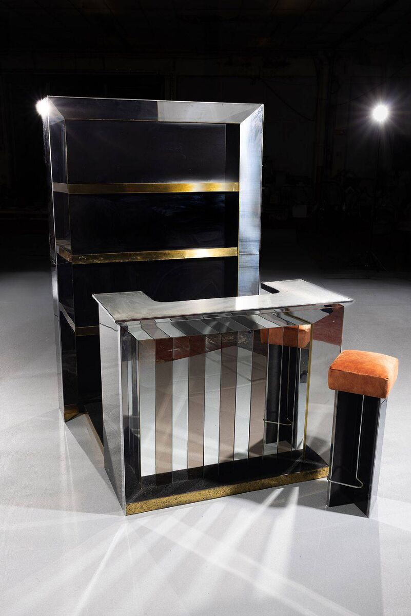 A vintage Italian bar at deVeres. A vintage Italian bar at deVeres.