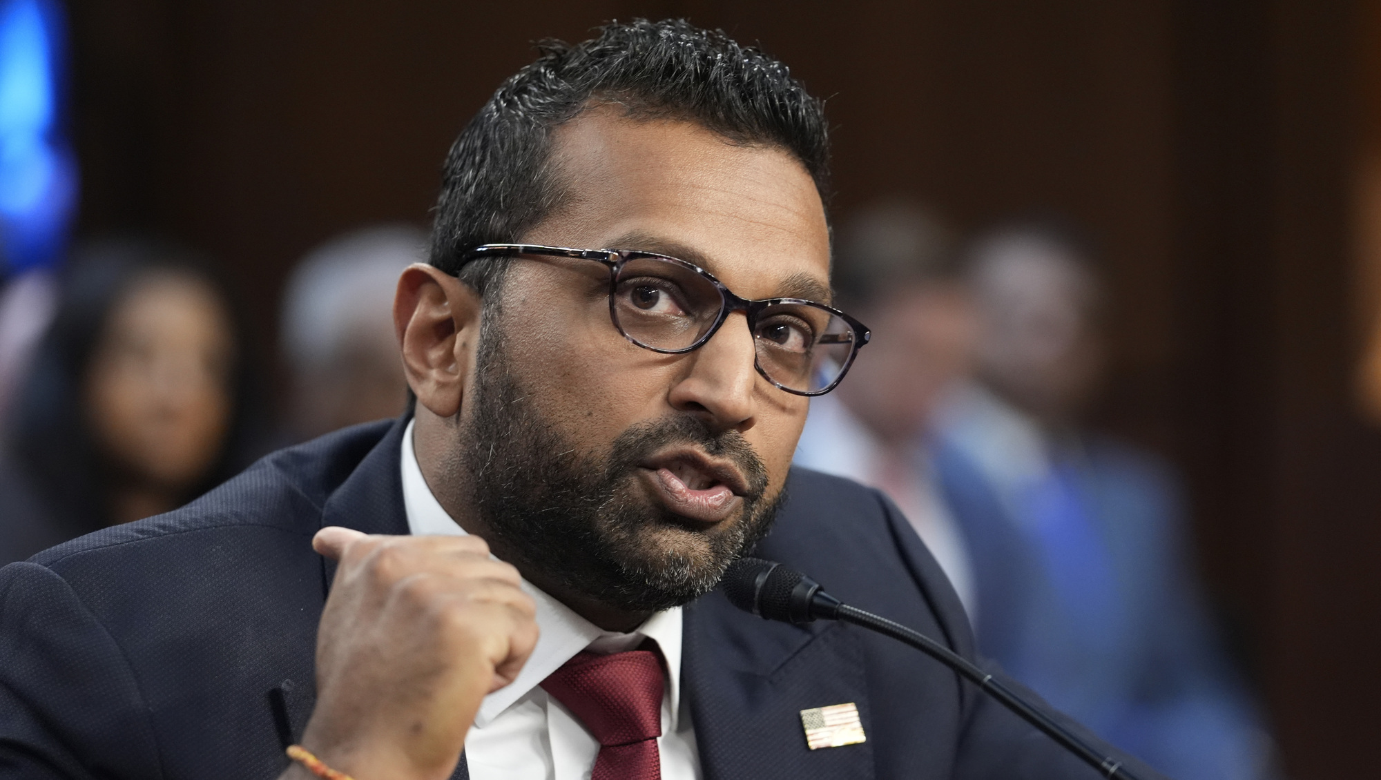 US judge accused of helping man evade immigration agents and is arrested