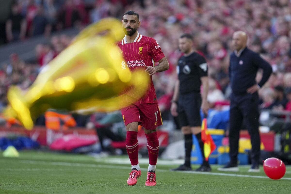 Liverpool's Mohamed Salah in action during the English Premier League soccer match between Liverpool and Tottenham Hotspur at Anfield in Liverpool, England, Sunday, April 27, 2025. (AP Photo/Jon Super)