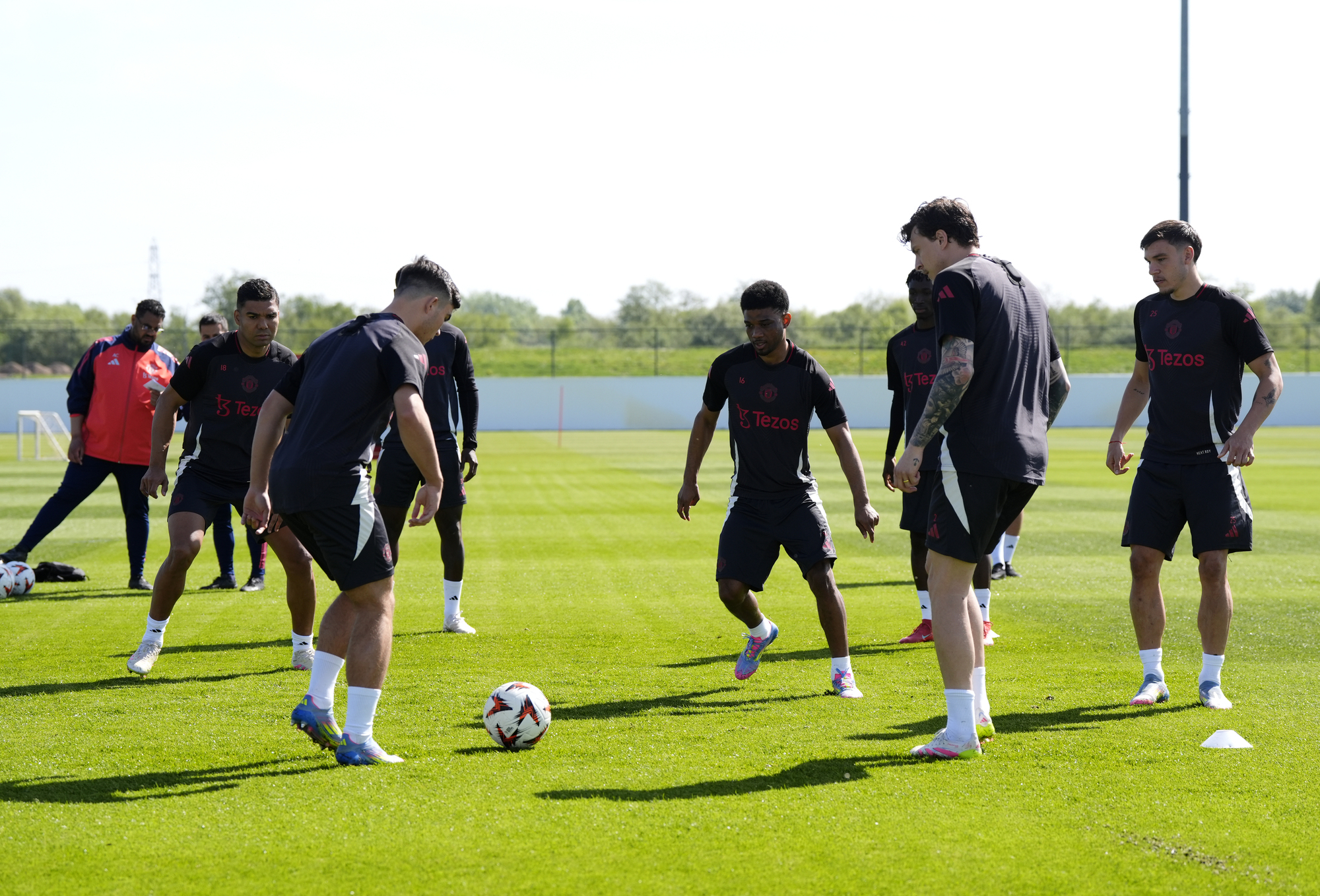 Amad Diallo and Matthijs de Ligt travel with Man Utd for Athletic Bilbao clash