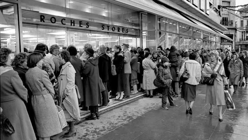Queueing for the annual sale at Roches Stores department store, St Patrick's Street, Cork, back in 1983. Queueing for the annual sale at Roches Stores department store, St Patrick's Street, Cork, back in 1983.
