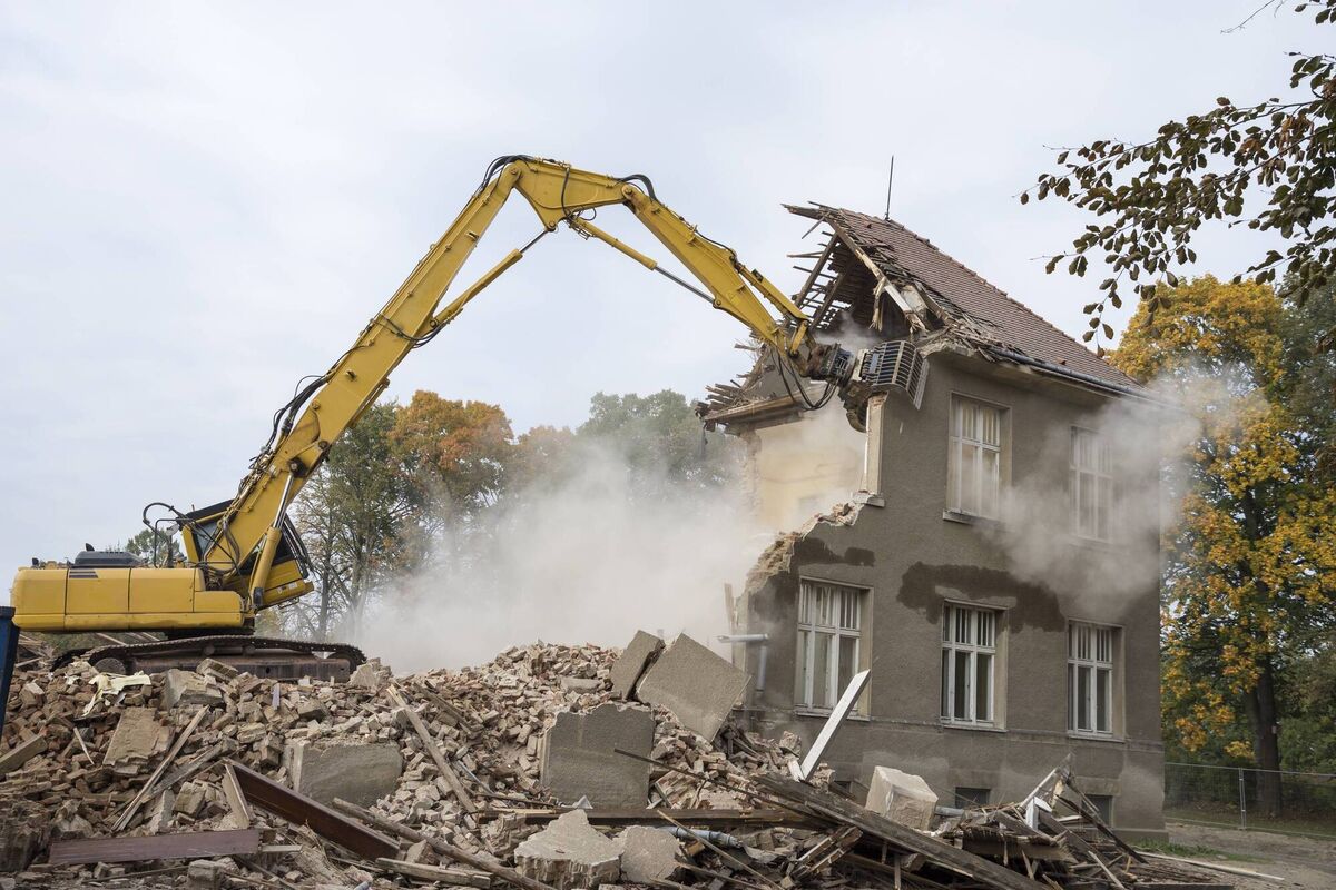 Tearing down a habitable house requires planning permission, and it doesn’t need to be lived in to be deemed habitable. File picture Tearing down a habitable house requires planning permission, and it doesn’t need to be lived in to be deemed habitable. File picture