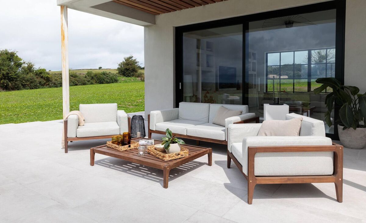 Aruba garden sofa set, €1499. Aruba garden sofa set, €1499.