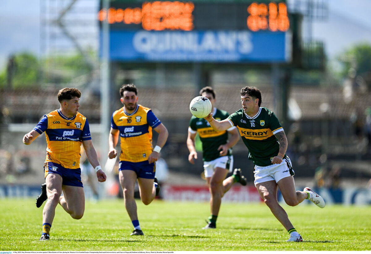 Tony Brosnan of Kerry in action against Cillian Rouine of Clare during the Munster GAA Football Senior Championship final match between Kerry and Clare at Fitzgerald Stadium in Killarney, Kerry. Photo by Brendan Moran/Sportsfile