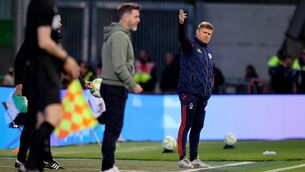 <p>NO HARM: Shelbourne's Damien Duff on the line with Shamrock Rovers' Stephen Bradley. Pic: ©INPHO/Ryan Byrne.</p>