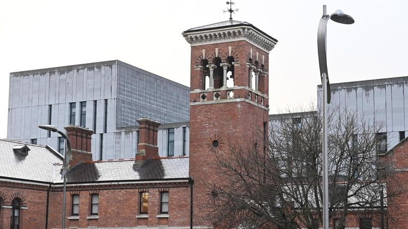 Non-national woman persuaded Cork man to say he was the father of her child to obtain passport