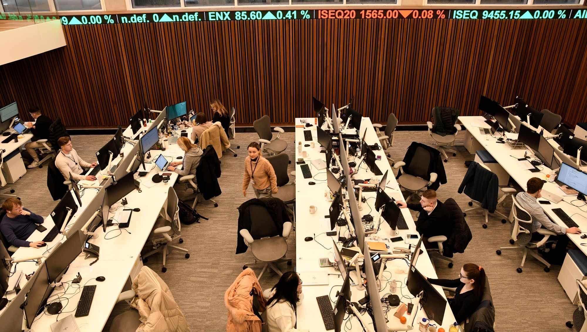 Shares fall sharply following Donald Trump's renewed tariff threat