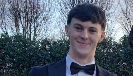 Tributes paid as teenager Luke Silles, 18, dies following swimming accident in Kerry